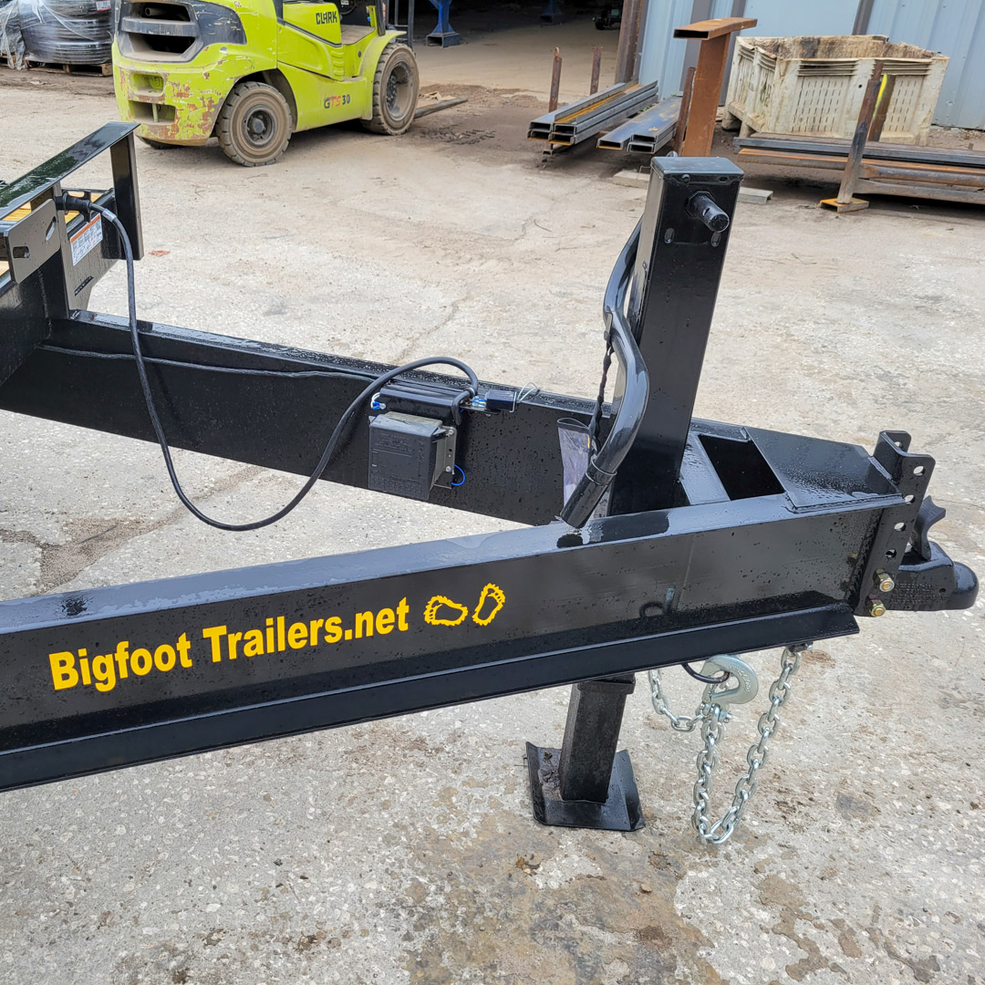 Trailers with high quality TexTrail jacks available in Marianna, FL & Amherst, VA
