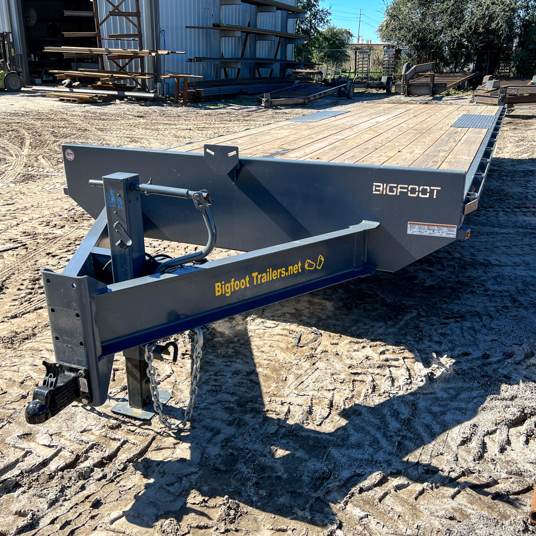 Heavy duty trailer jacks in Mulberry FL and Jacksonville Fl