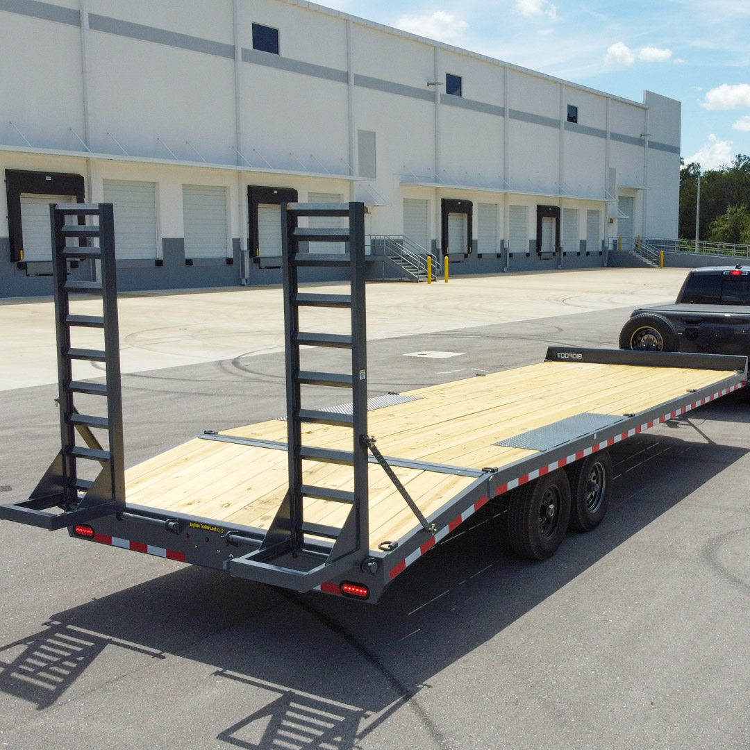 Deckover Trailers in Tampa, FL.